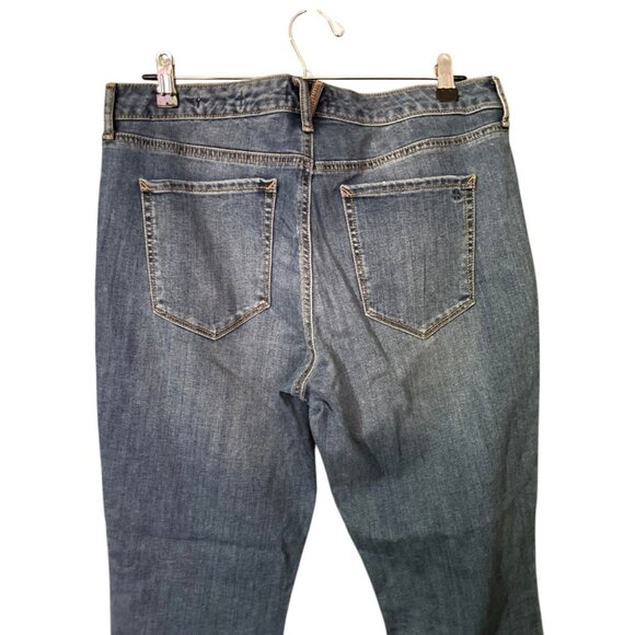Jessica Simpson High Rise Forever Rolled Ankle Jeans - Picture 5 of 7